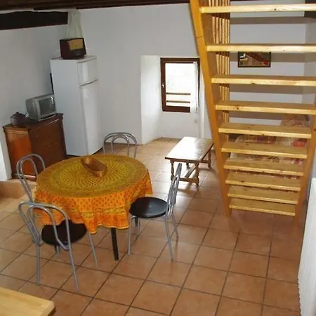 Gites Du Besset Holiday home Saint-Andre-Lachamp